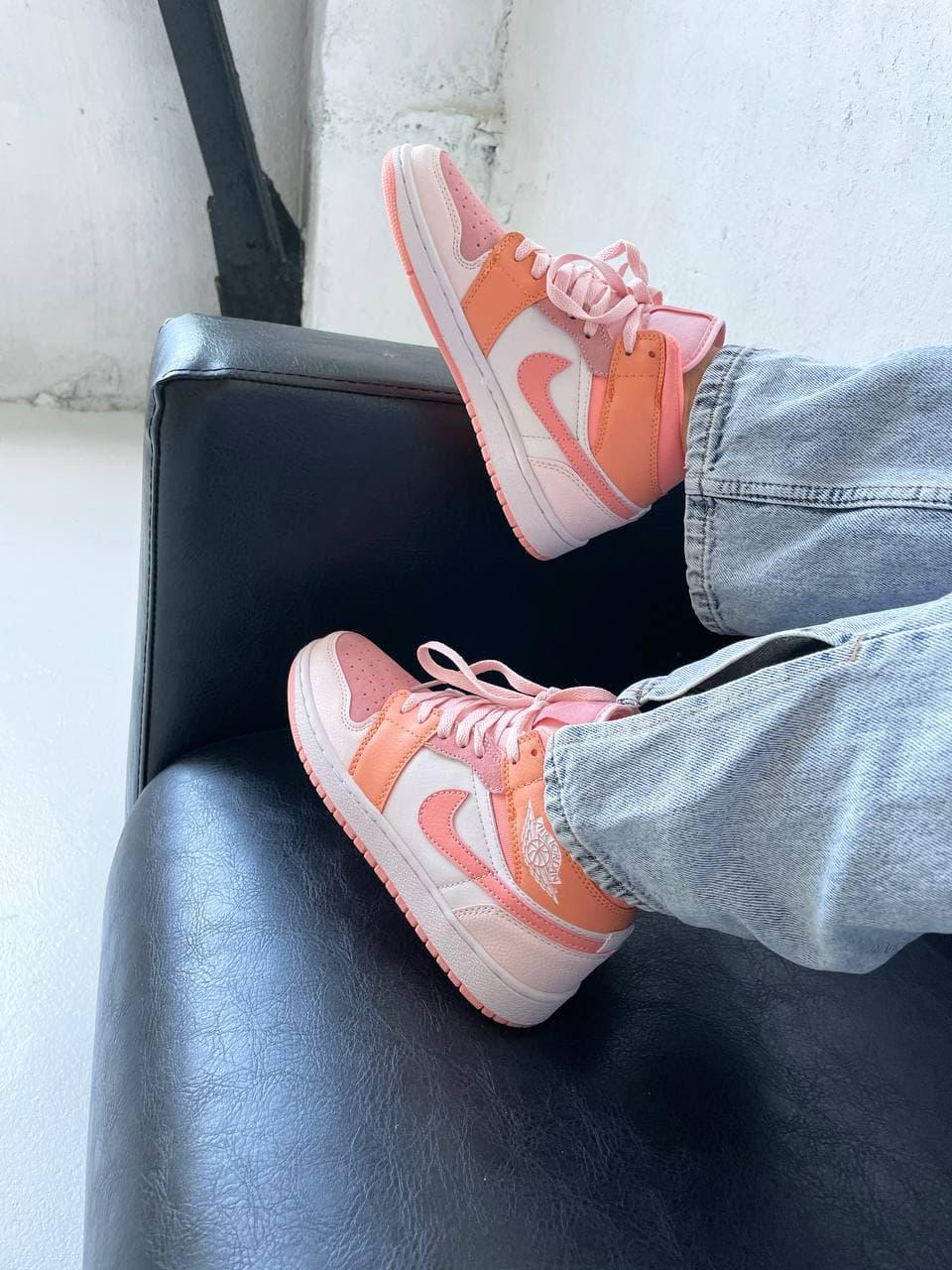 Nike Air Jordan 1 Retro Rose Orange