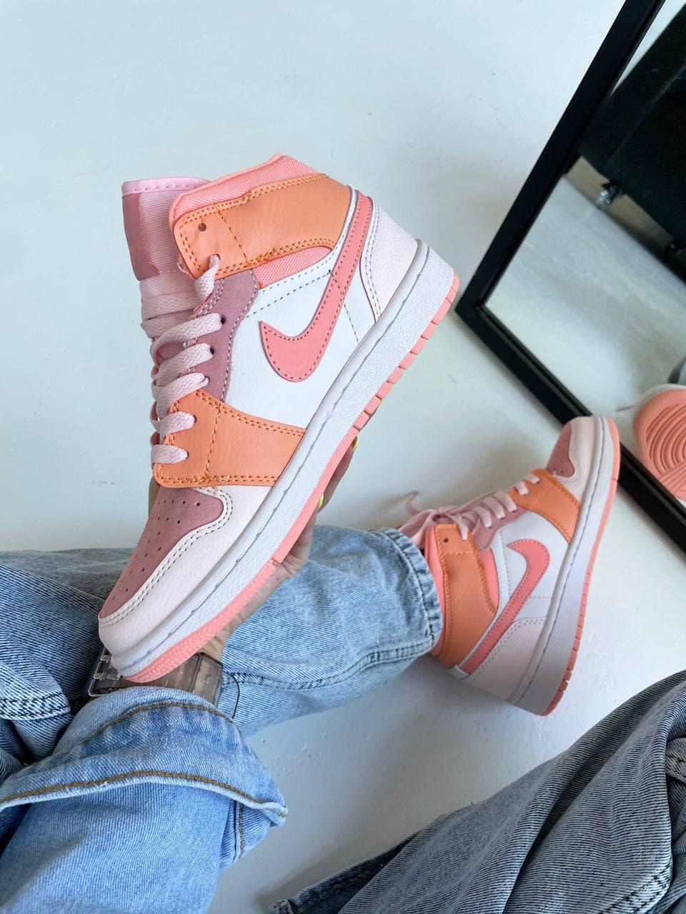 Nike Air Jordan 1 Retro Rose Orange