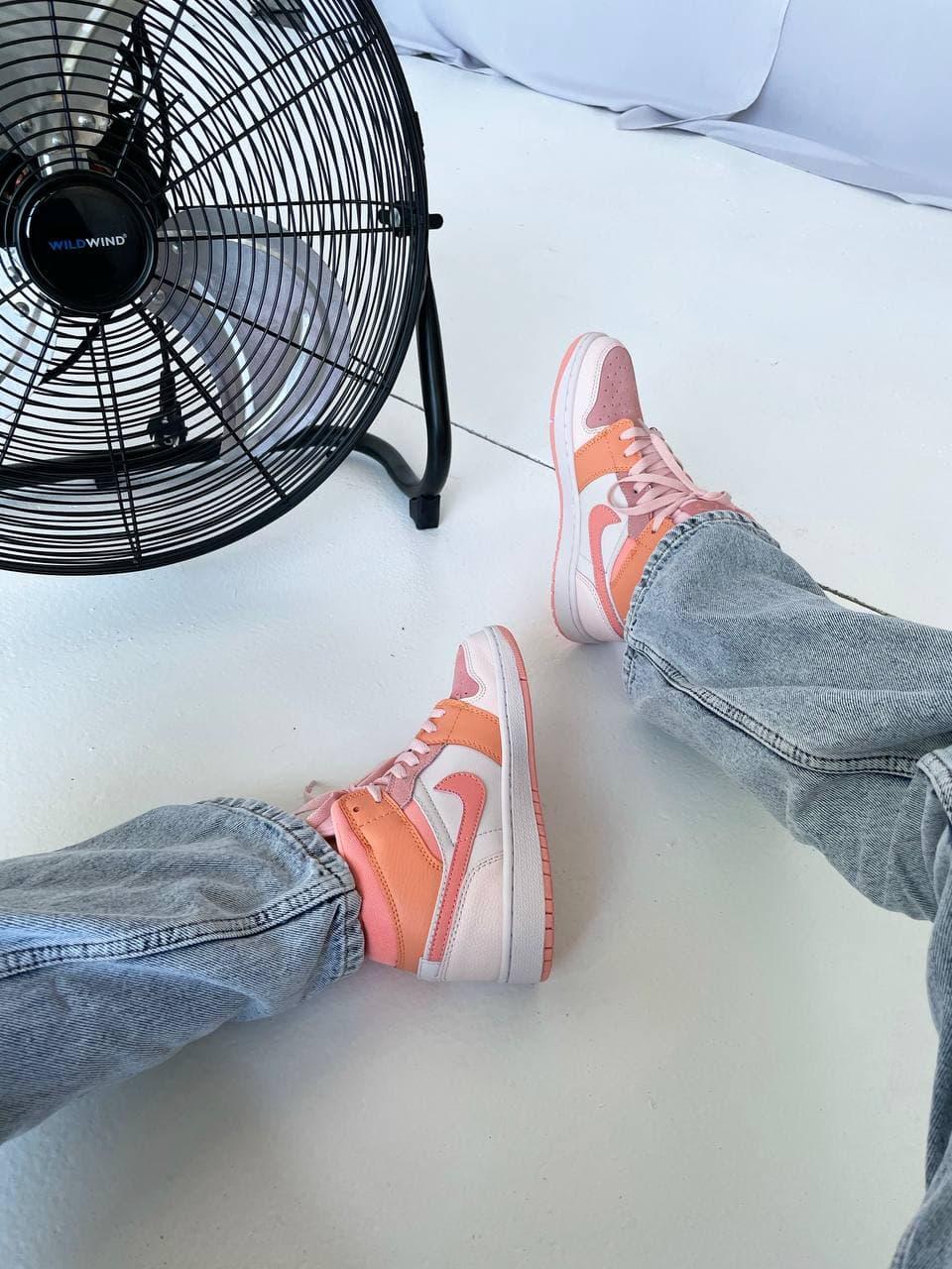 Nike Air Jordan 1 Retro Rose Orange