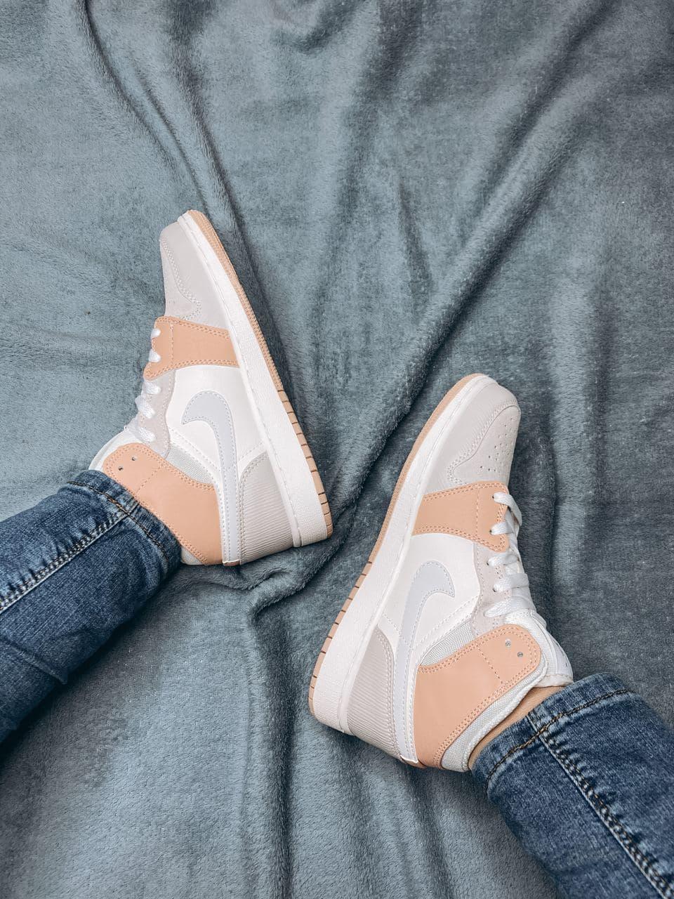 Nike Air Jordan 1 Retro High Pink Grey