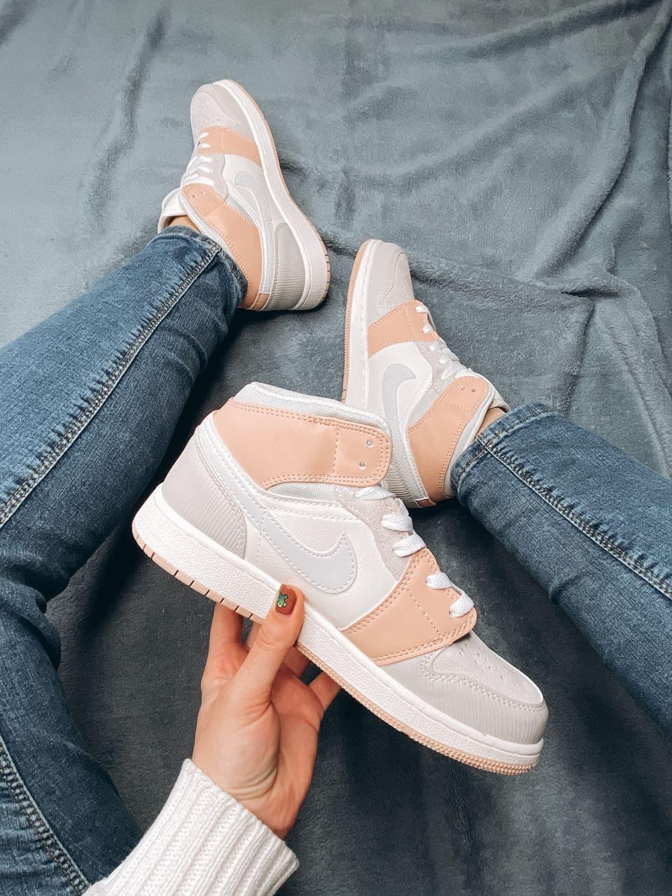 Nike Air Jordan 1 Retro High Pink Grey