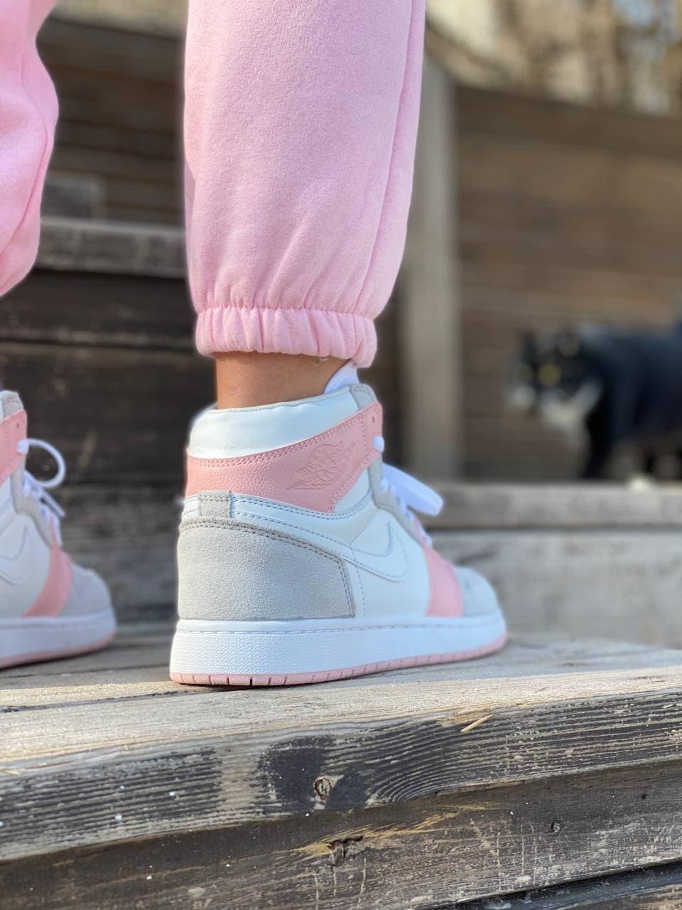 Nike Air Jordan 1 Retro High Pink Grey White 2