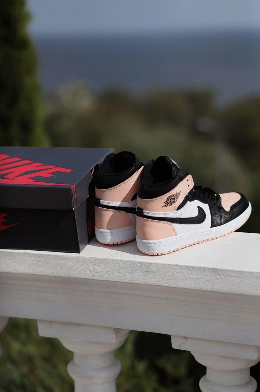 Nike Air Jordan 1 Retro High Patent Pink Toe 2