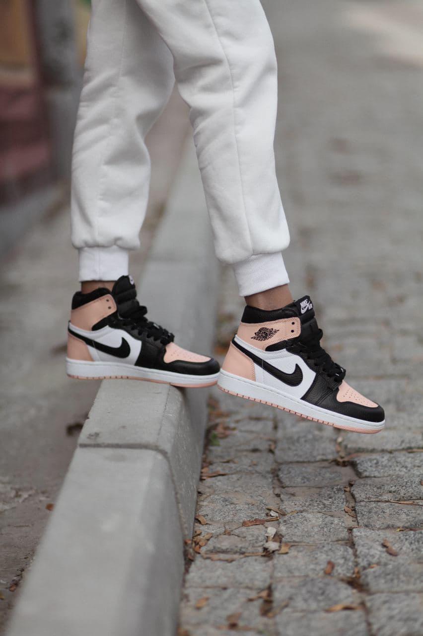 Nike Air Jordan 1 Retro High Patent Pink Toe 2