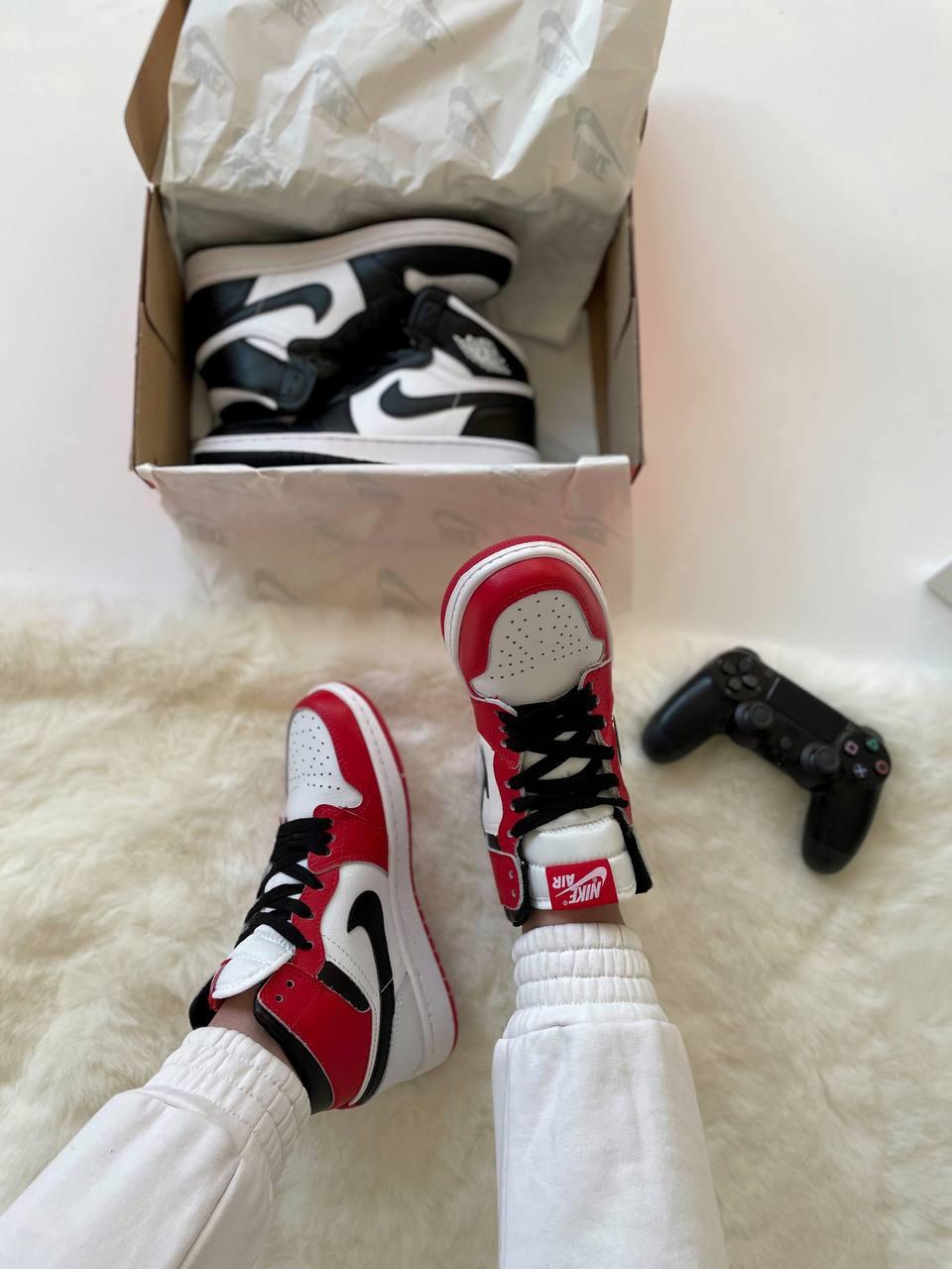 Nike Air Jordan 1 Retro Mid White Red Black