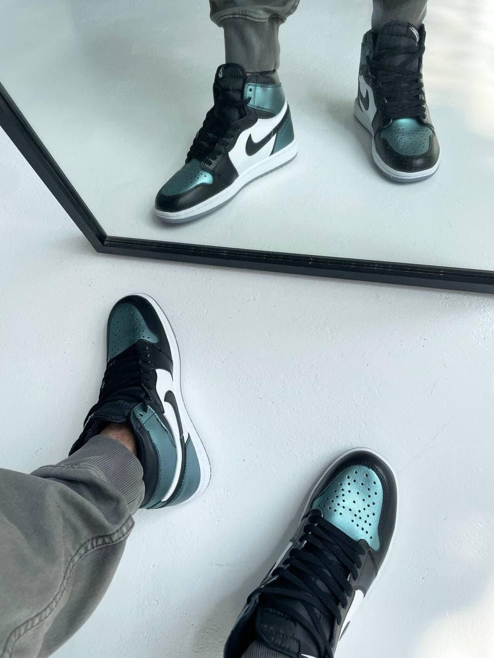 Nike Air Jordan 1 Retro High Patent Chameleon