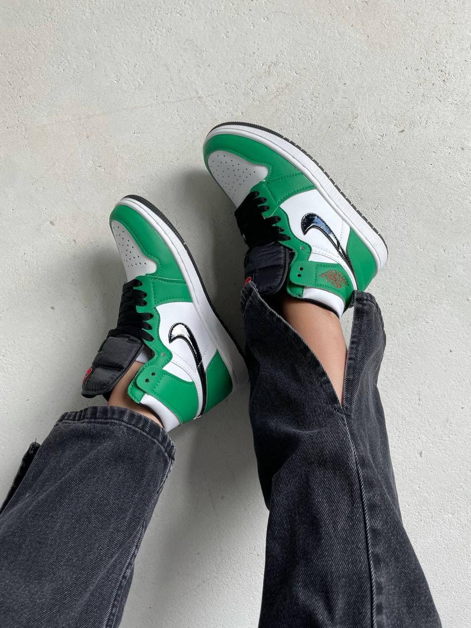 Nike Air Jordan 1 Retro High Green White Black