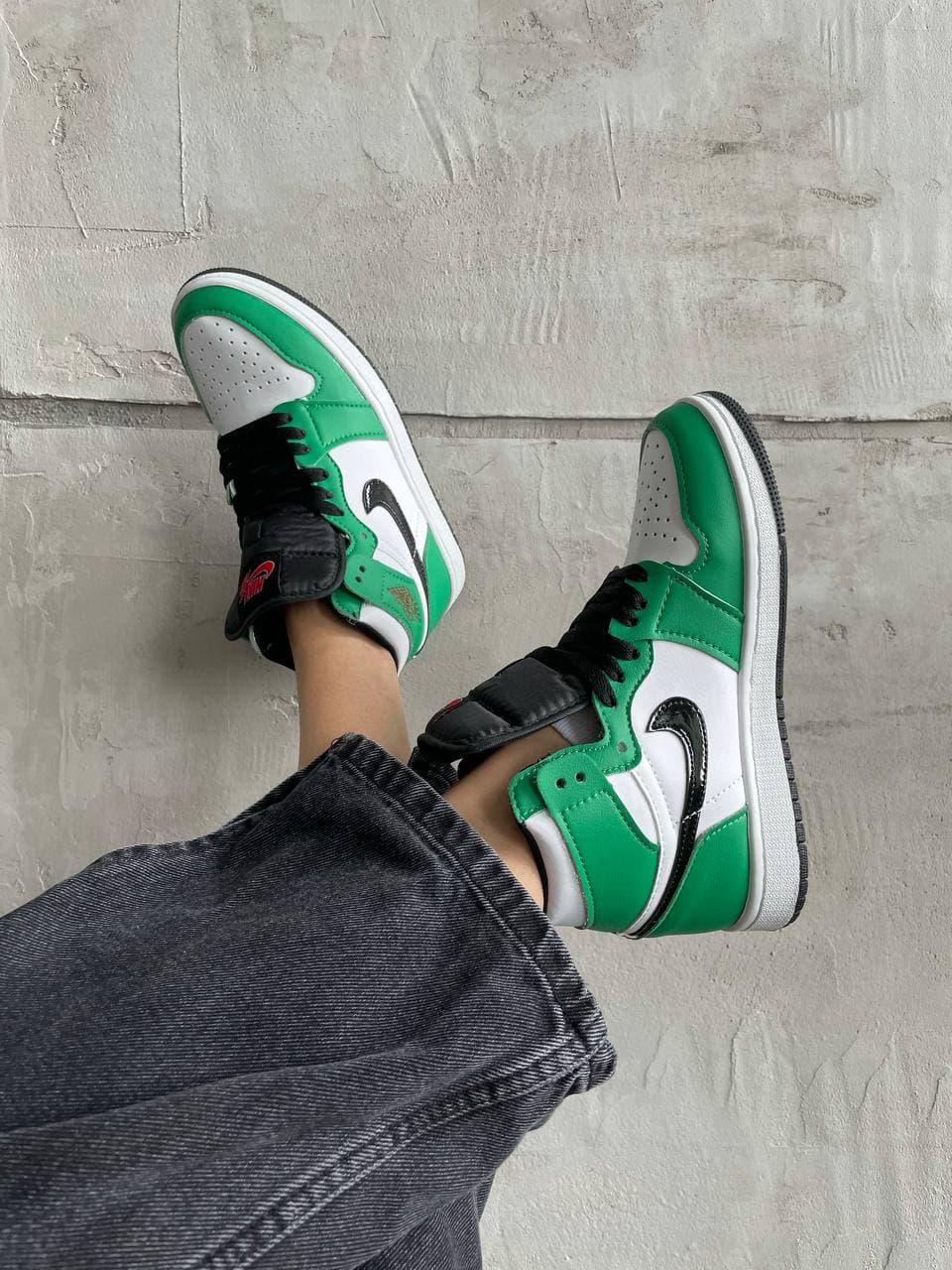 Nike Air Jordan 1 Retro High Green White Black