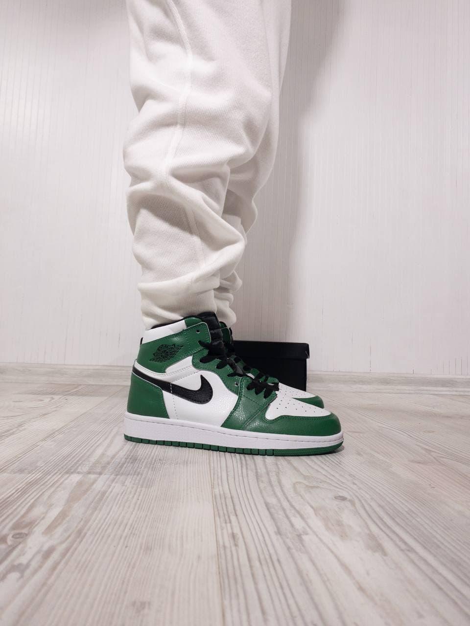 Nike Air Jordan 1 Retro Mid Green White Black