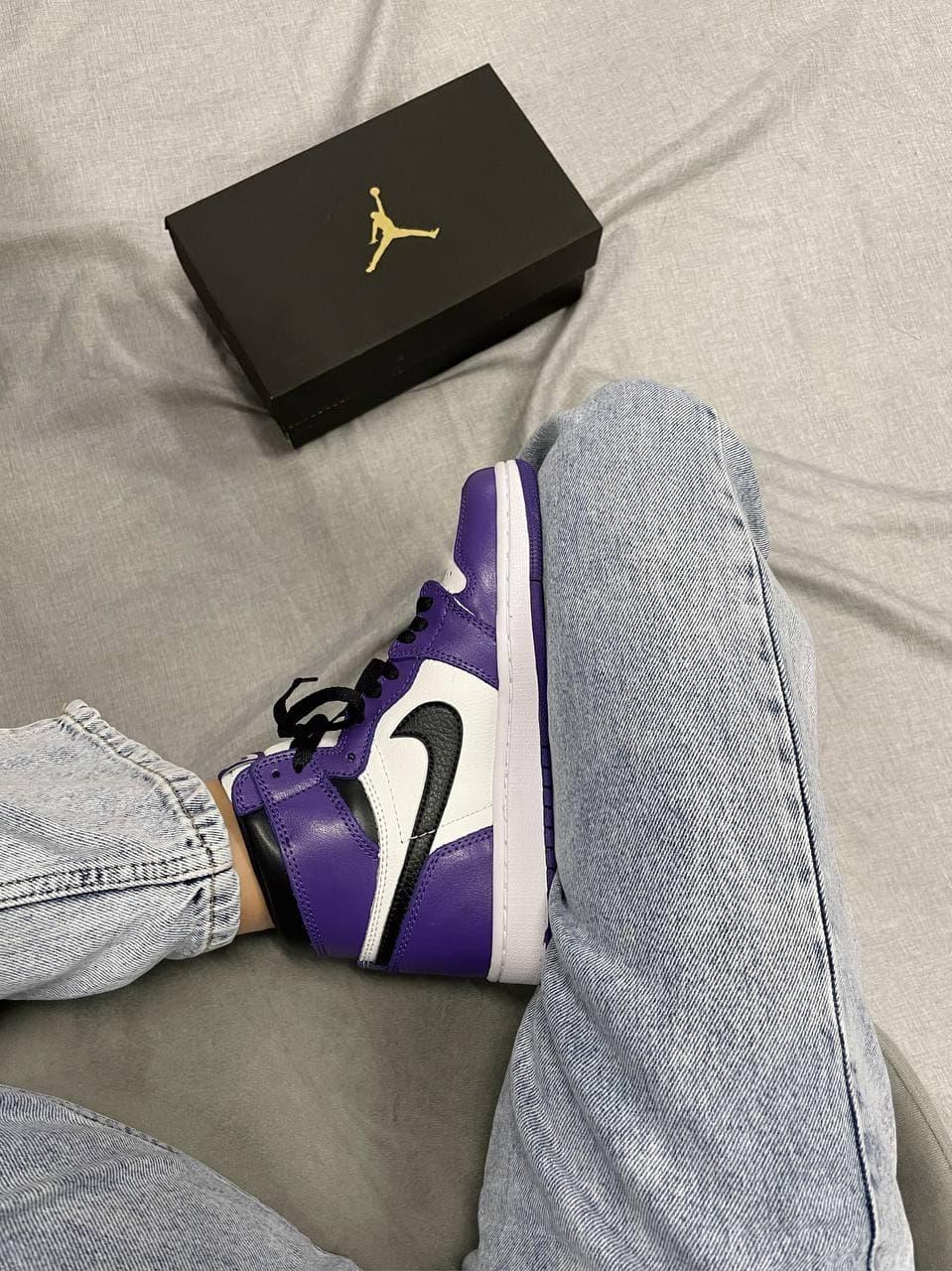 Nike Air Jordan 1 Retro High Violet White Black 1