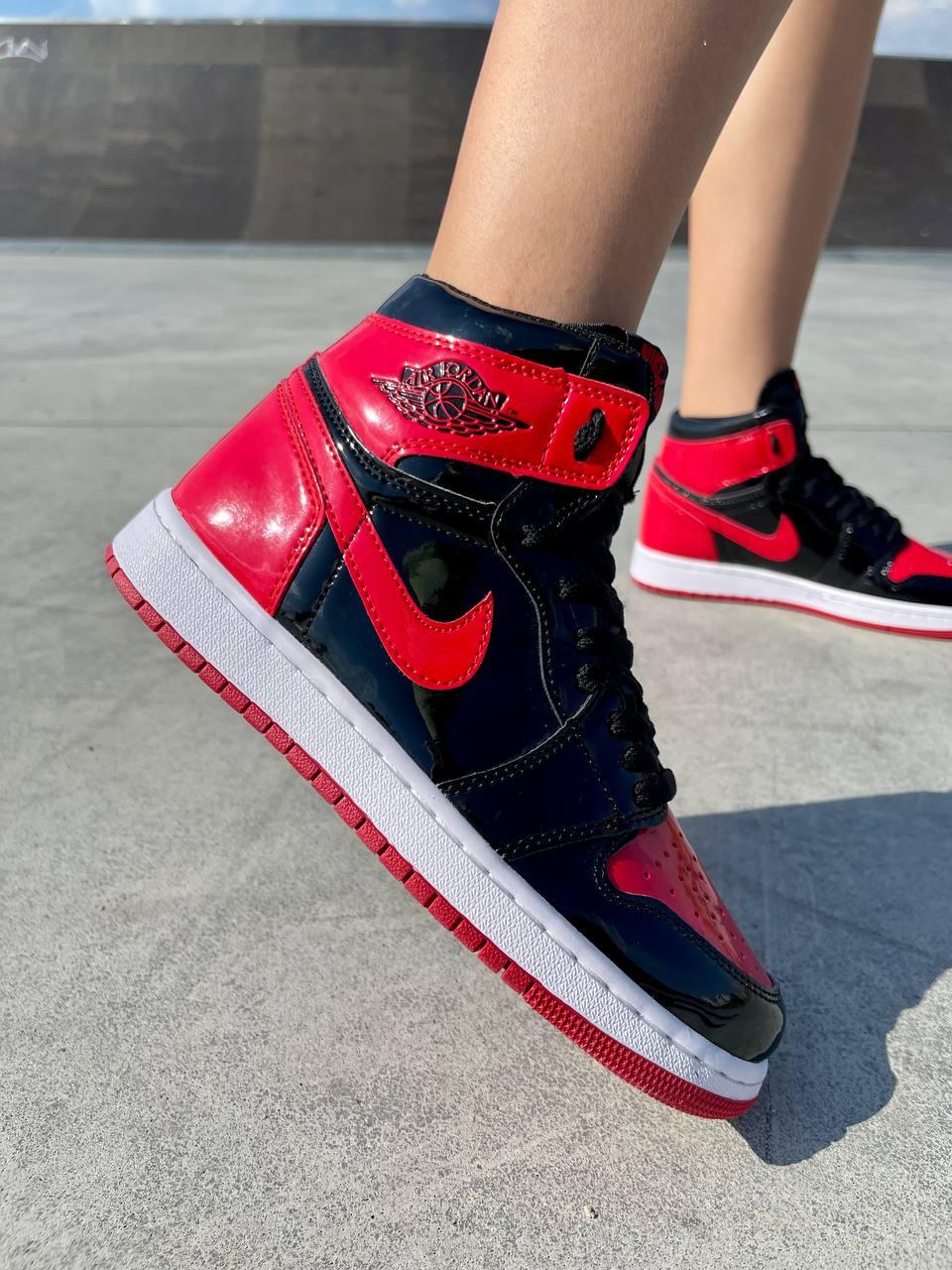 AirJordan Retro1 Black Blue White