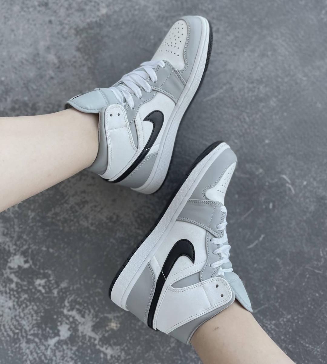 Nike Air Jordan 1 Retro High Grey Black