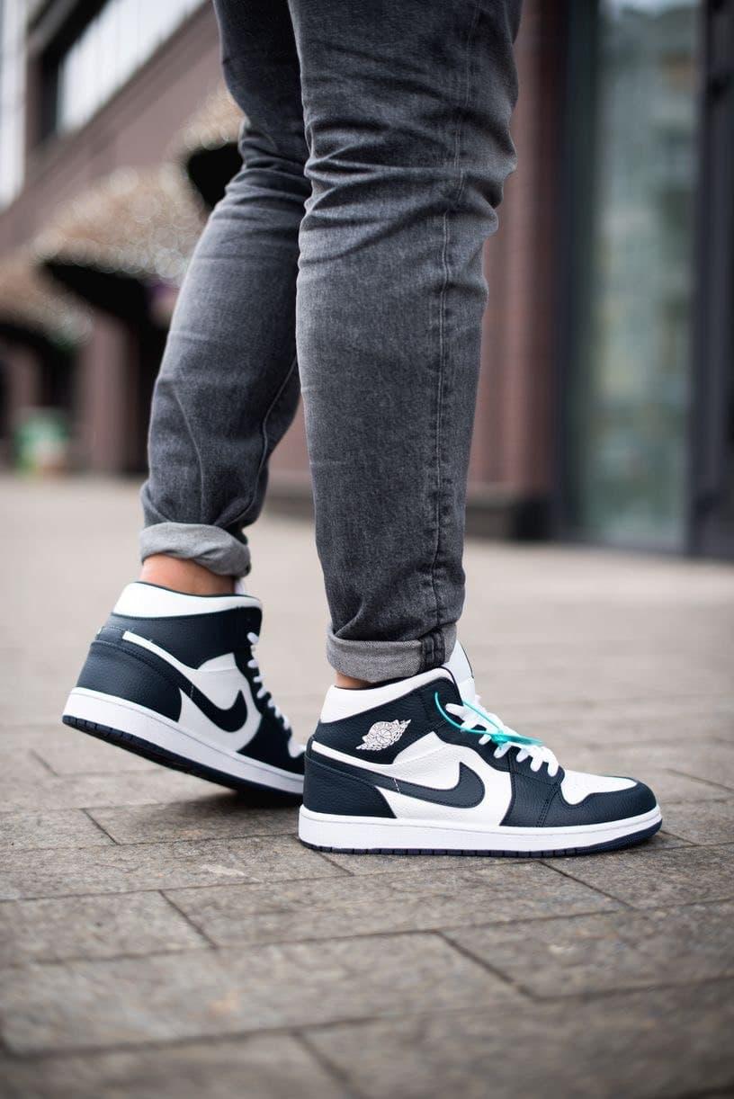 Nike Air Jordan 1 Retro Mid Blue White