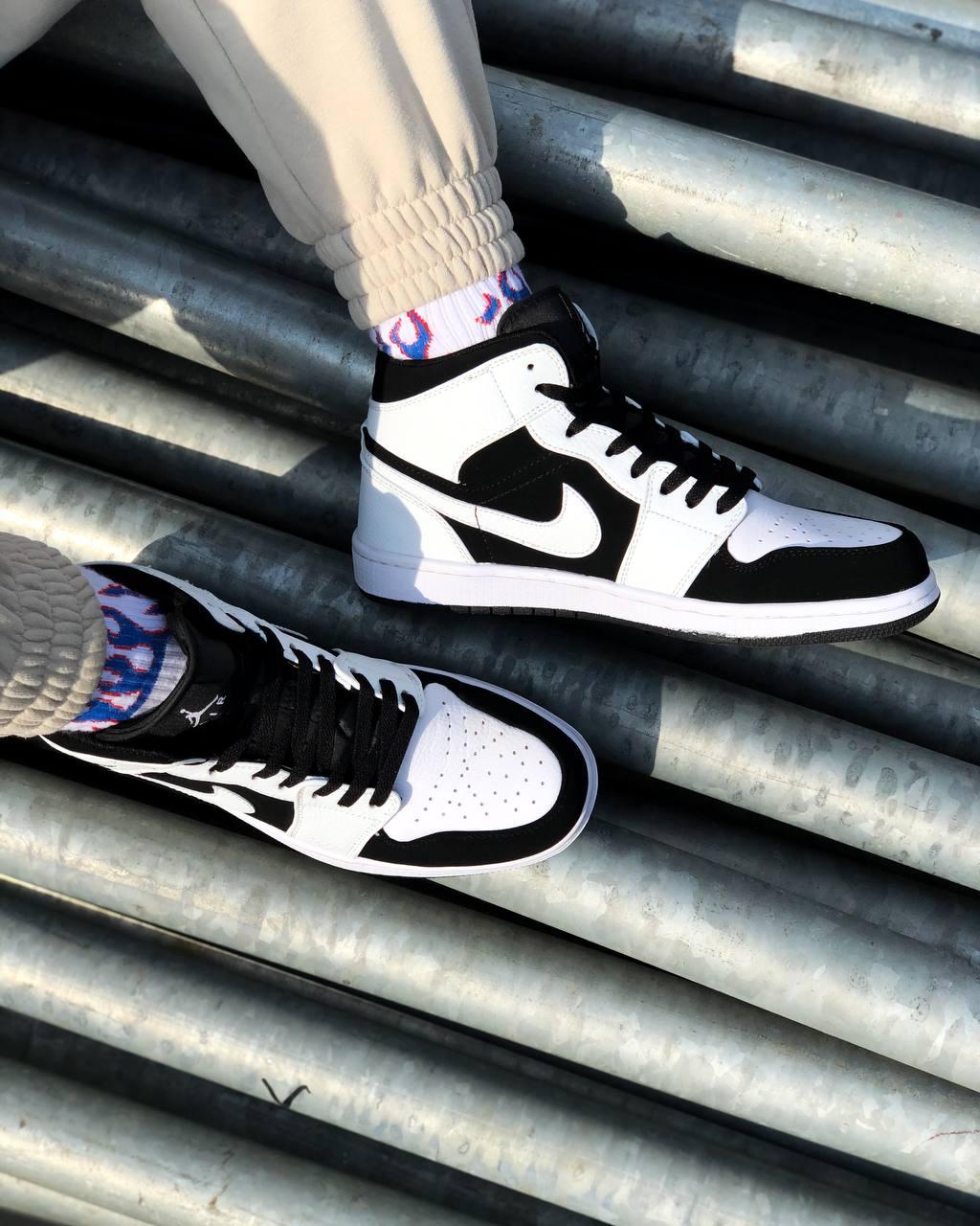 Nike Air Jordan 1 Retro Mid White Black