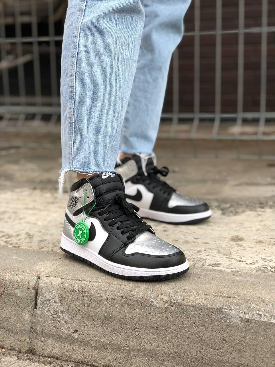 Nike Air Jordan 1 Retro High Black Silver White