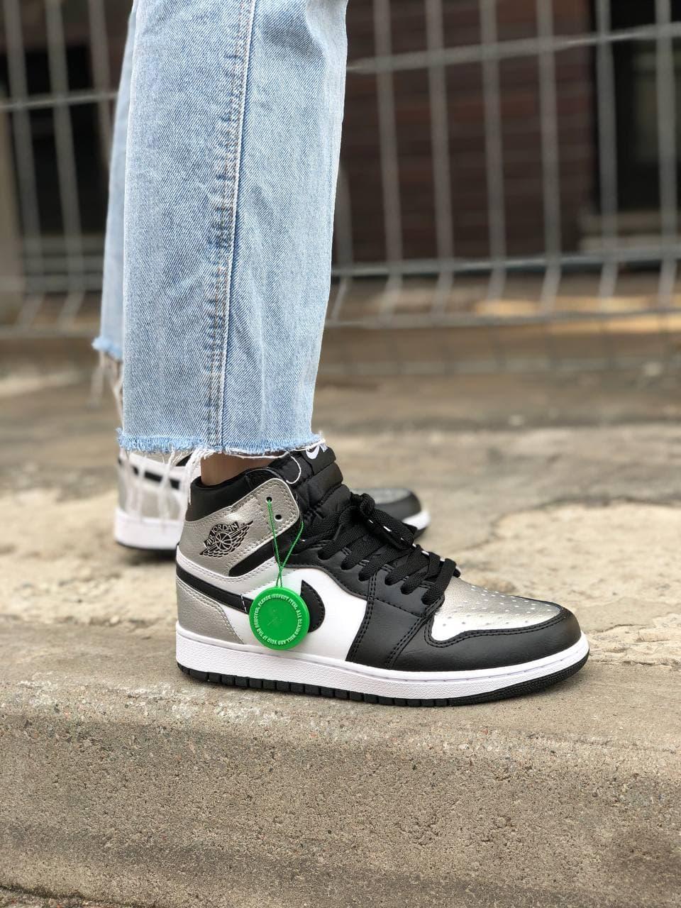 Nike Air Jordan 1 Retro High Black Silver White