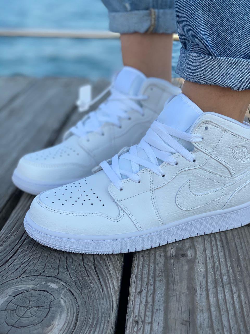 Nike Air Jordan 1 Retro High Full White
