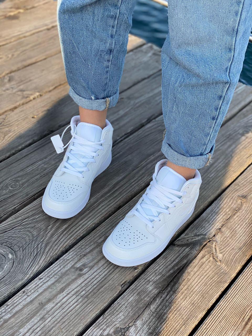 Nike Air Jordan 1 Retro High Full White