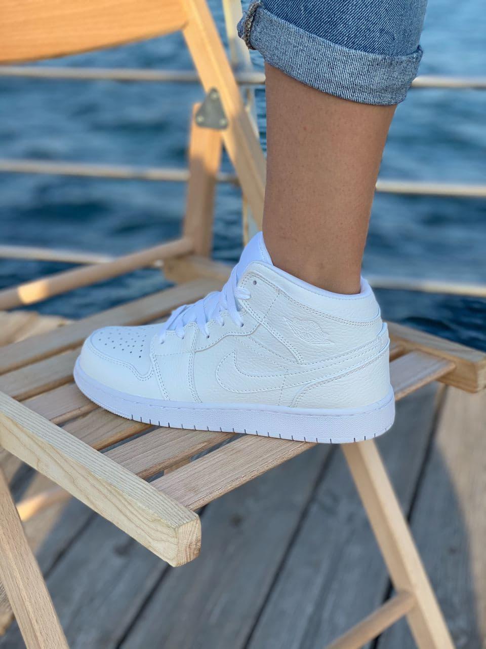 Nike Air Jordan 1 Retro High Full White