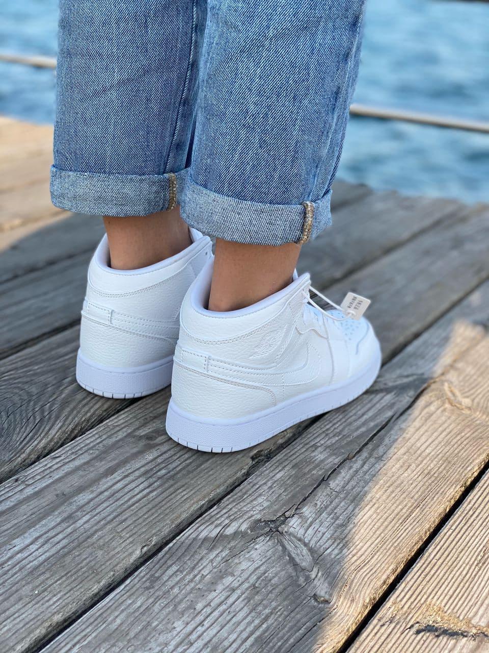 Nike Air Jordan 1 Retro High Full White