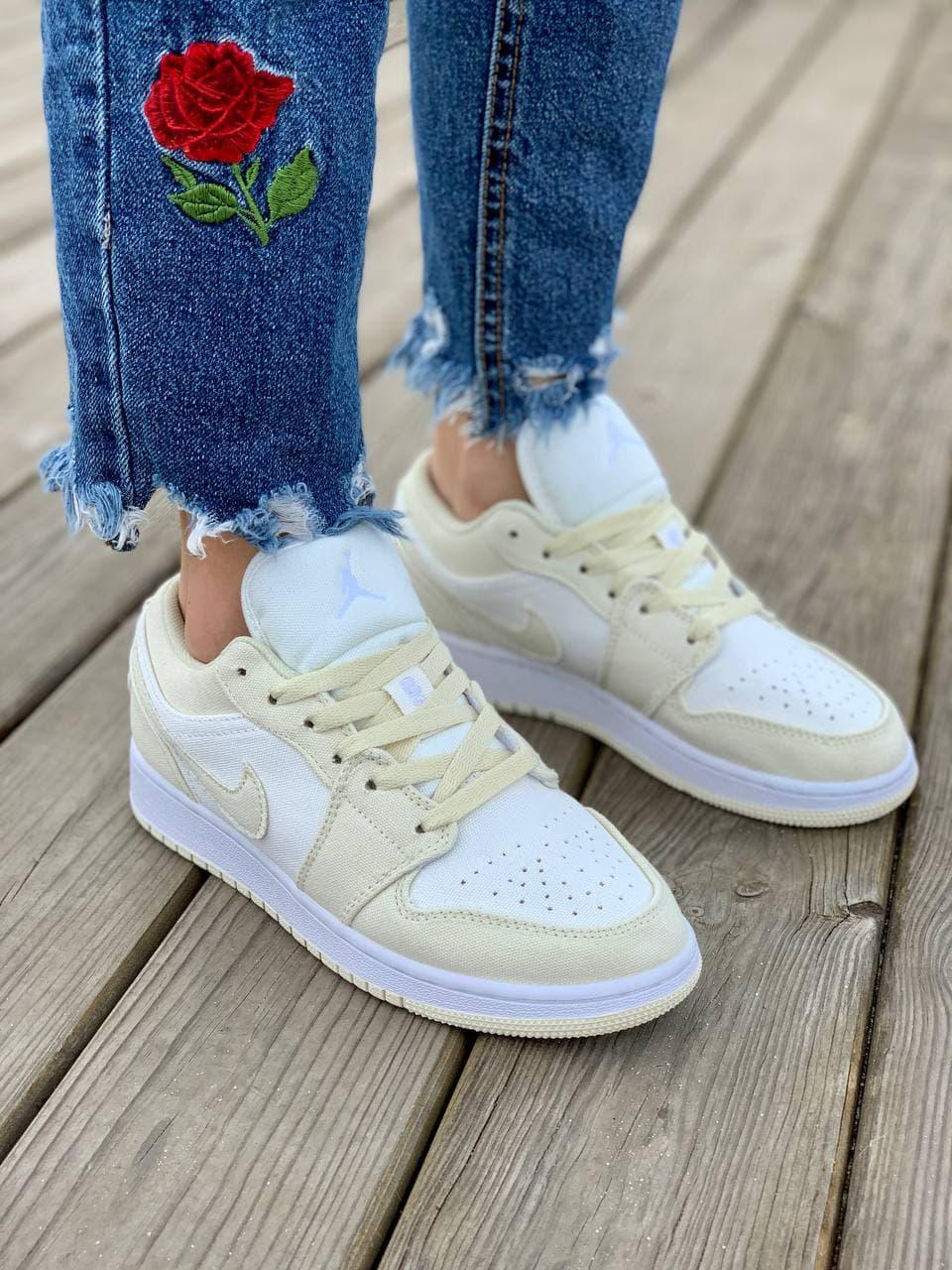 Nike Air Jordan Retro 1 Low Ivory