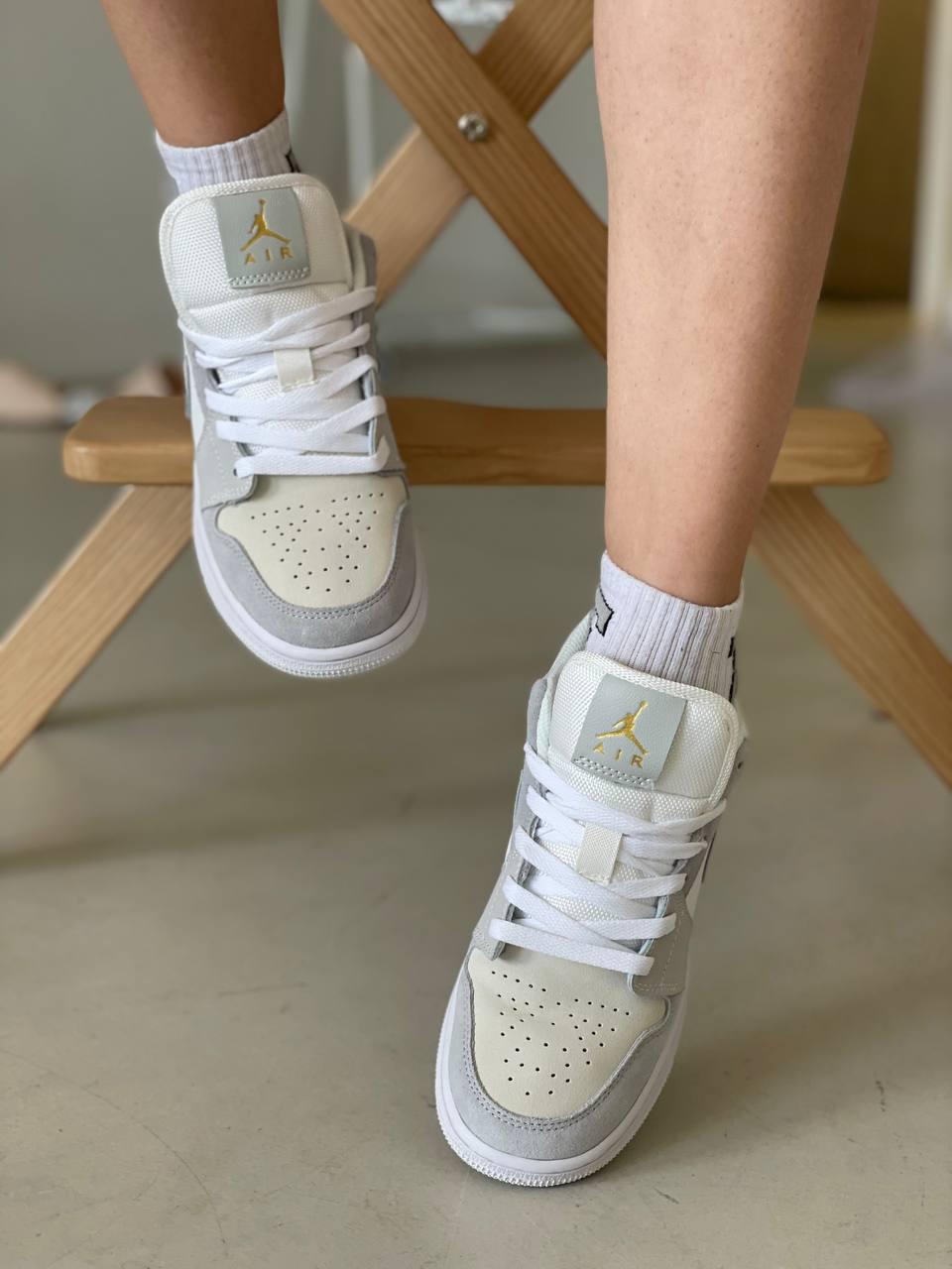 Nike Air Jordan Retro 1 Low Grey Blue