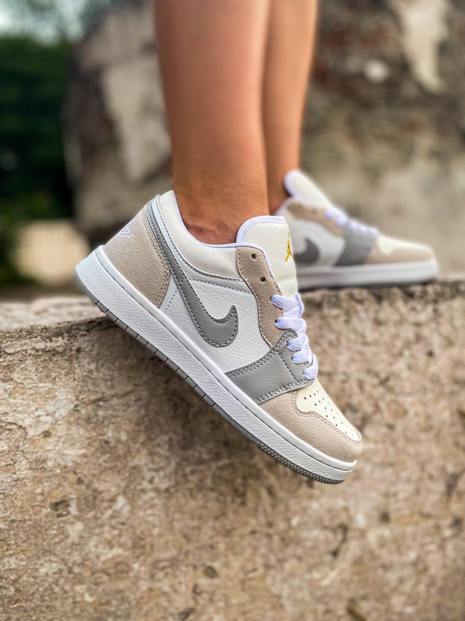 Nike Air Jordan Retro 1 Low Beige Grey