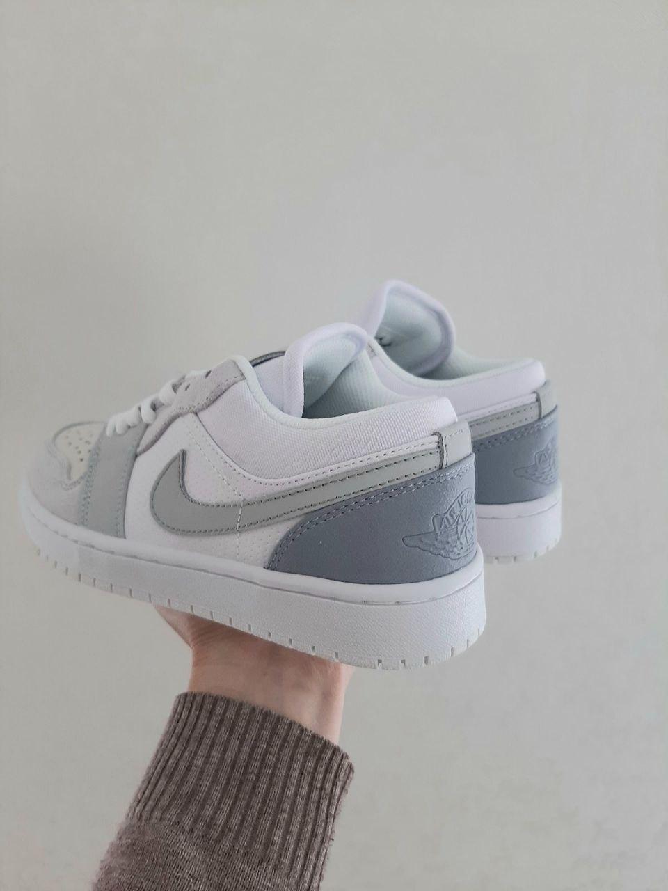 Nike Air Jordan Retro 1 Low Light Grey White Blue