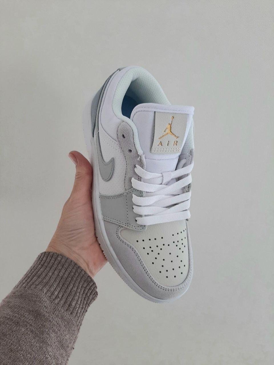 Nike Air Jordan Retro 1 Low Light Grey White Blue
