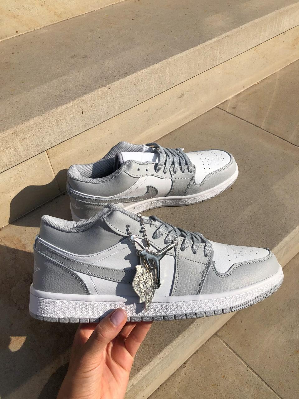 Nike Air Jordan Retro 1 Low Grey White 3.0
