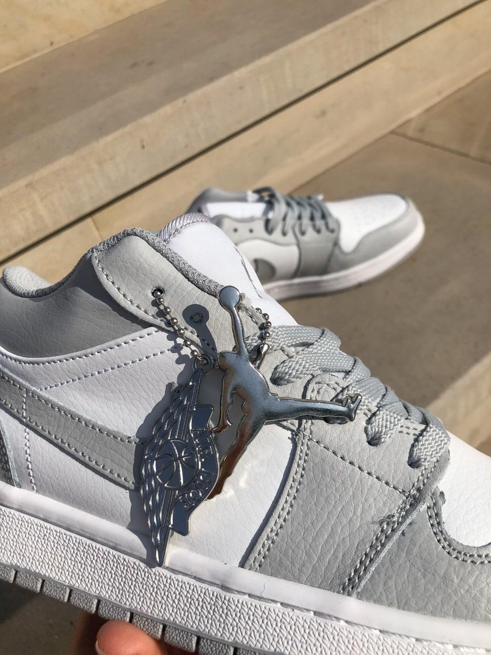 Nike Air Jordan Retro 1 Low Grey White 3.0