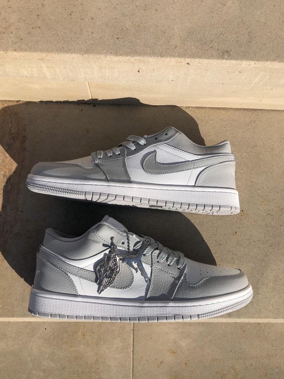Nike Air Jordan Retro 1 Low Grey White 3.0