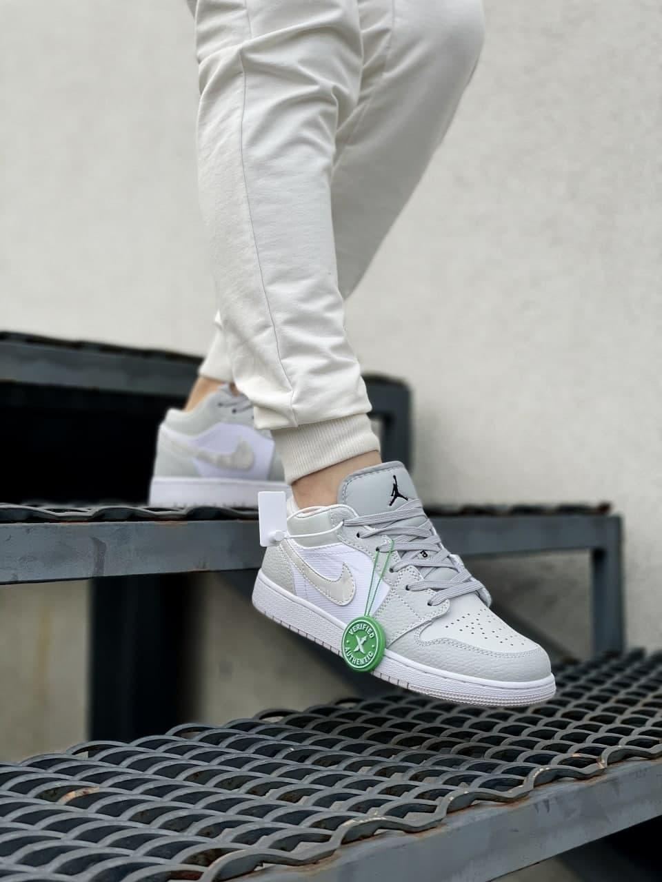 Nike Air Jordan Retro 1 Low Grey Camo