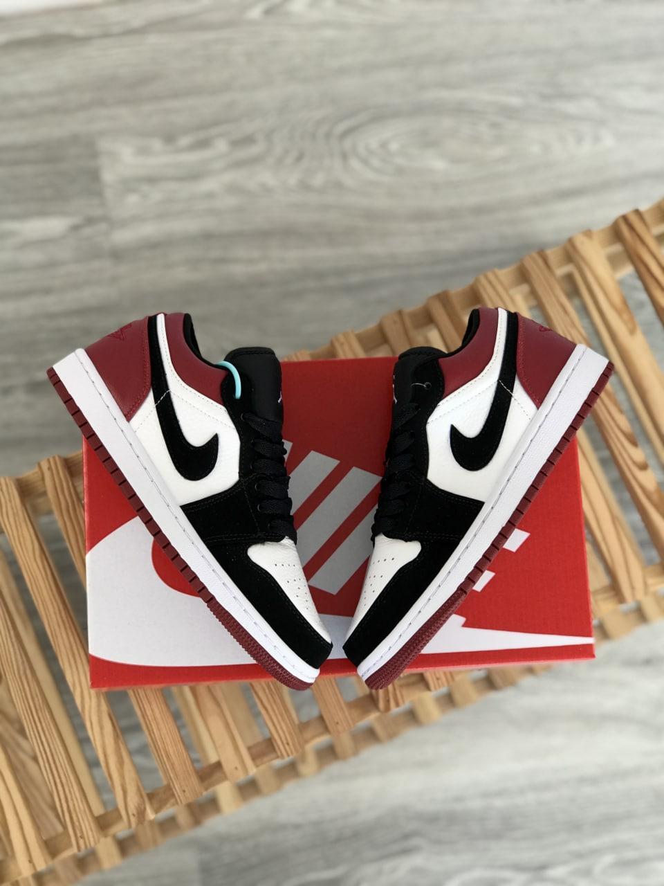 Nike Air Jordan Retro 1 Low Red Black White