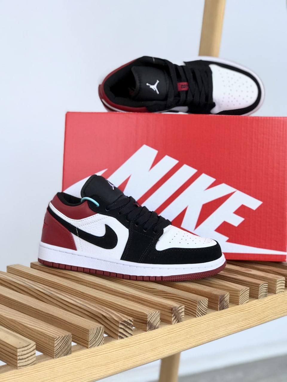 Nike Air Jordan Retro 1 Low Red Black White
