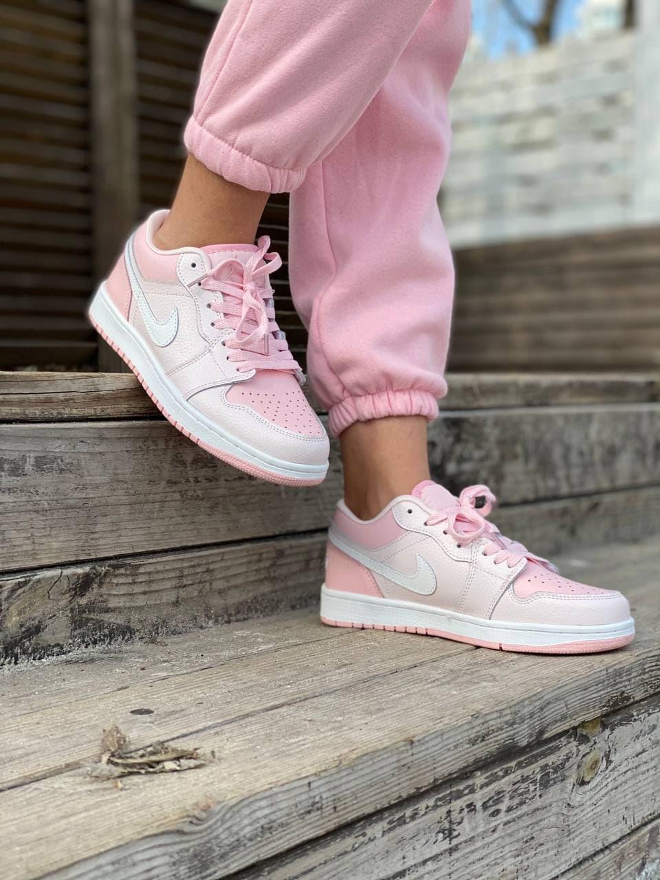Nike Air Jordan Retro 1 Low Pink White