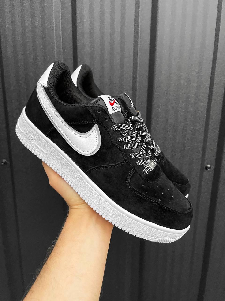 Nike Air Force 1 Black White 1