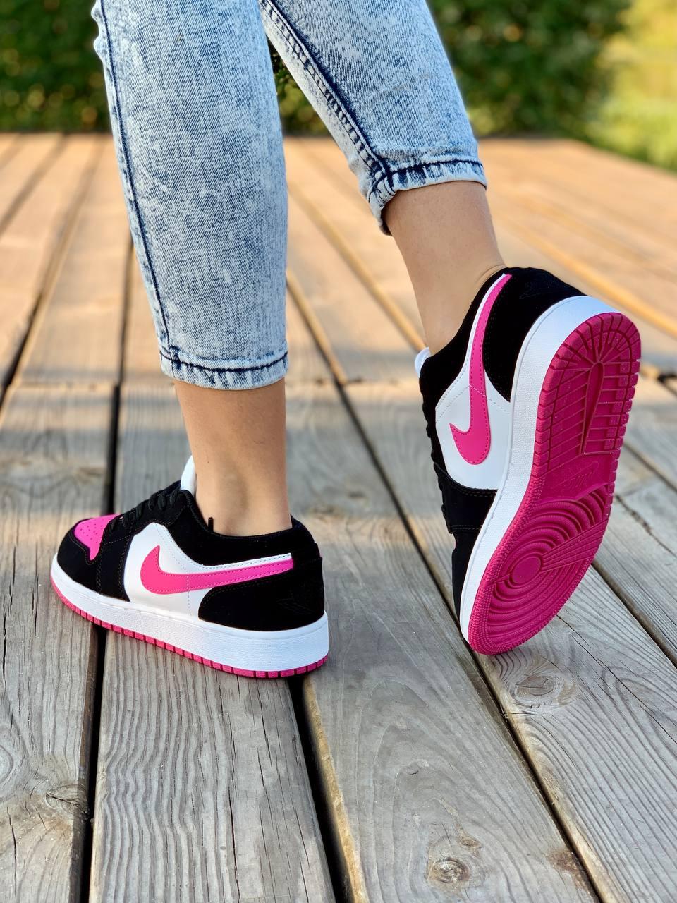 Nike Air Jordan Retro 1 Low Pink Black White