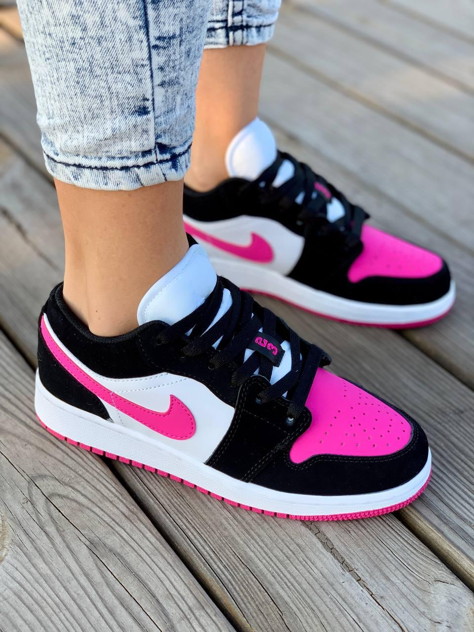 Nike Air Jordan Retro 1 Low Pink Black White
