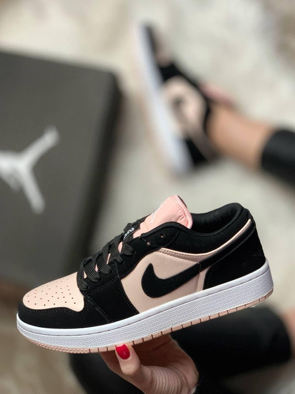 Nike Air Jordan Retro 1 Low Pink Black White 2