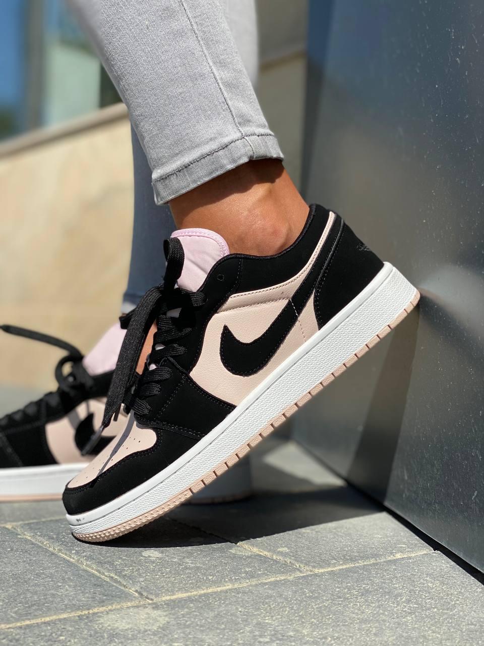 Nike Air Jordan Retro 1 Low Pink Black White 2