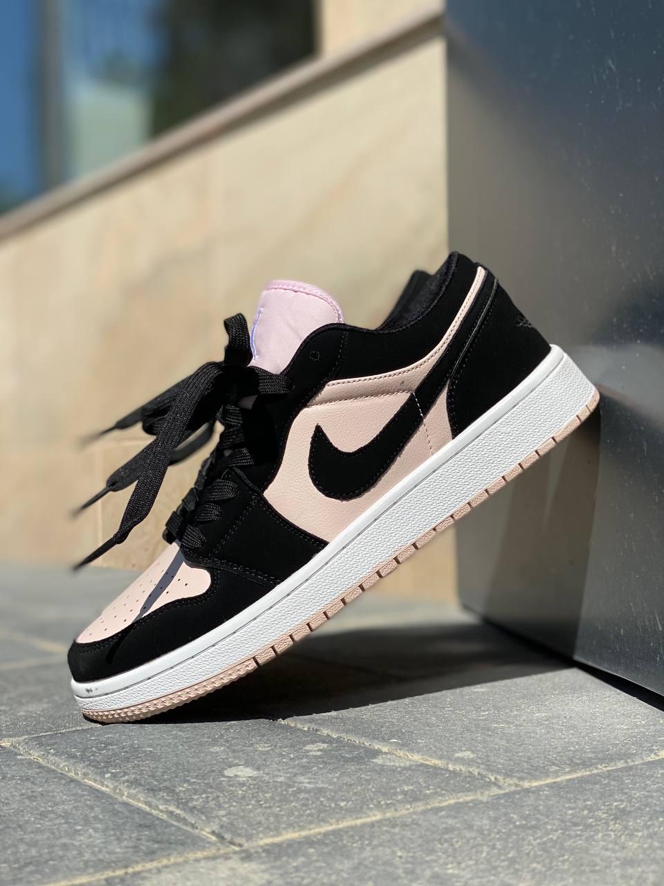 Nike Air Jordan Retro 1 Low Pink Black White 2