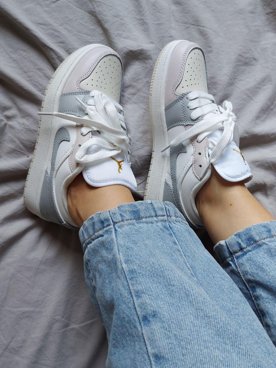Nike Air Jordan Retro 1 Low Grey Beige