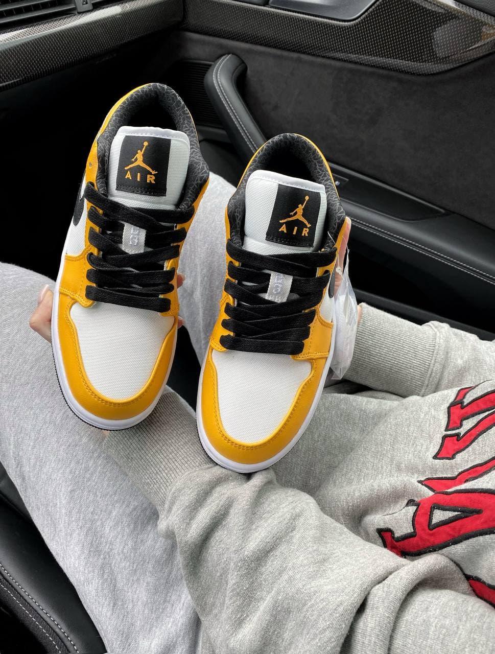 Nike Air Jordan Retro 1 Low Yellow White Black