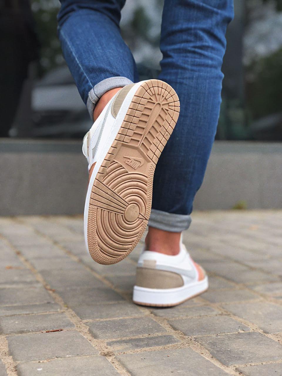 Nike Air Jordan Retro 1 Low Beige White