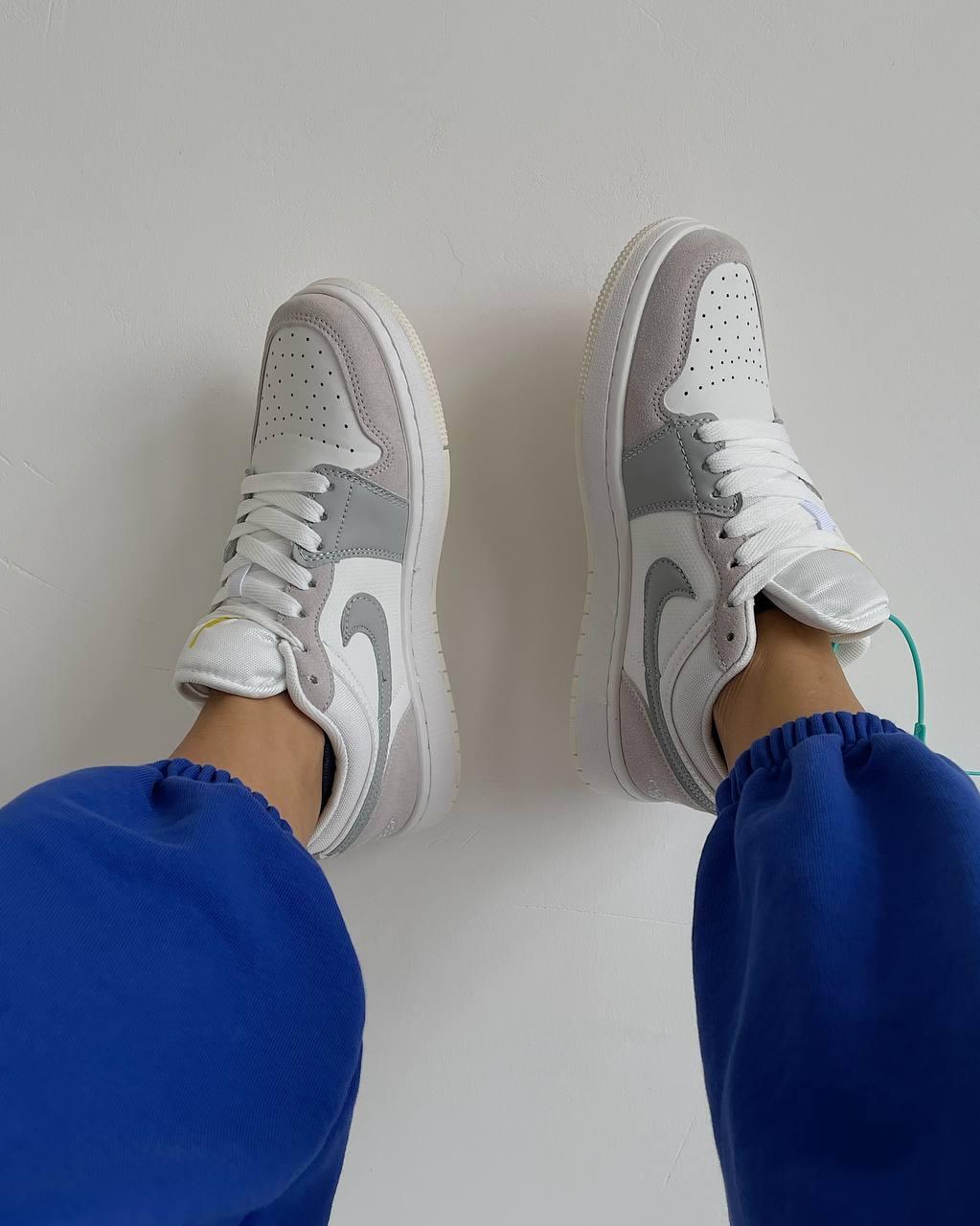 Nike Air Jordan Retro 1 Low Beige Pink White