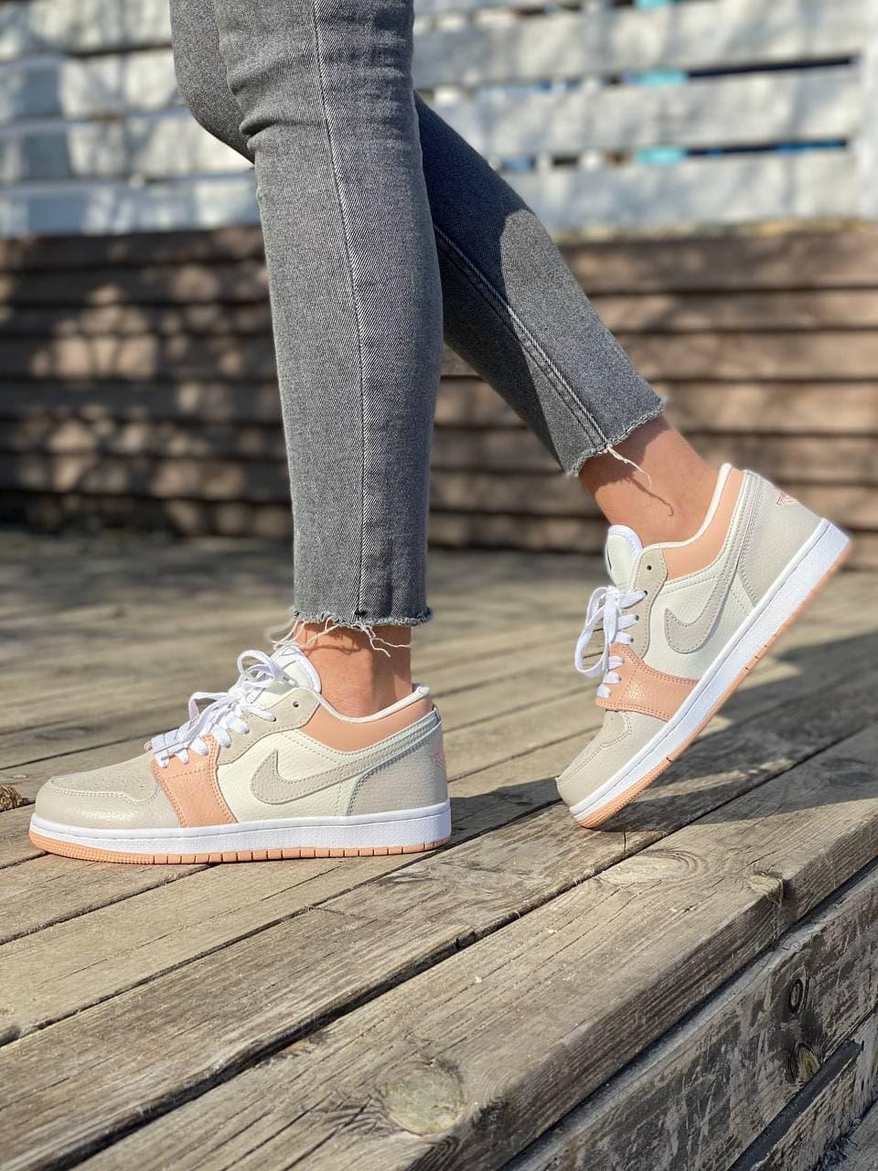 Nike Air Jordan Retro 1 Low Pink Grey White