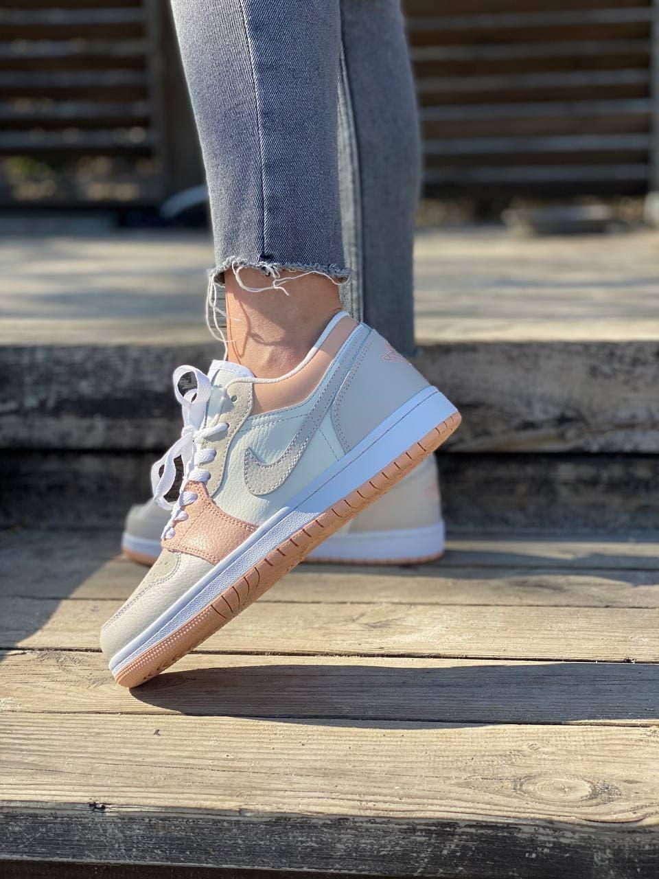 Nike Air Jordan Retro 1 Low Pink Grey White