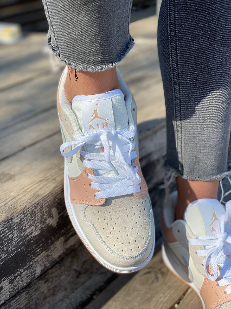 Nike Air Jordan Retro 1 Low Pink Grey White