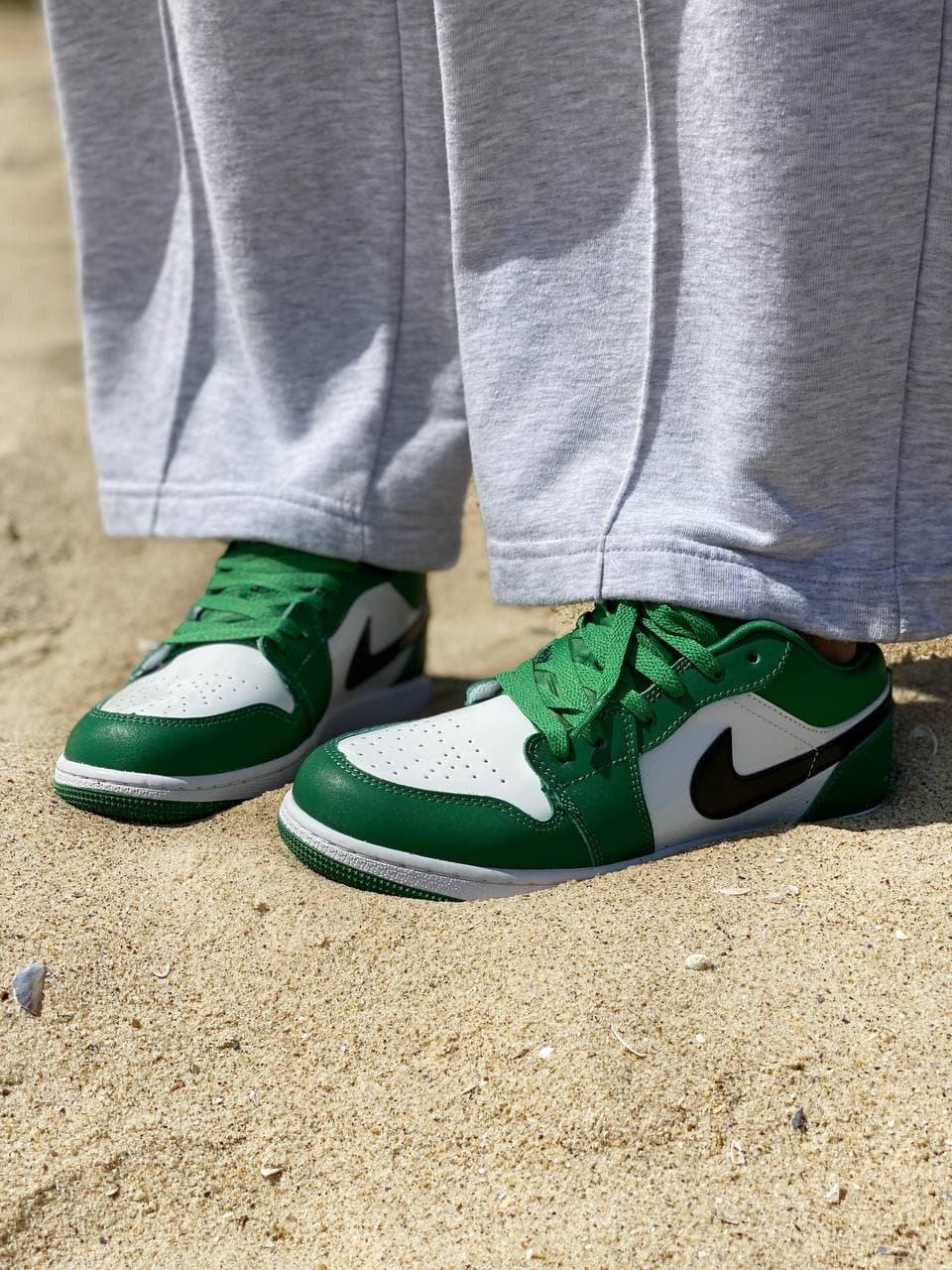 Nike Air Jordan Retro 1 Low Green White «Black Logo»